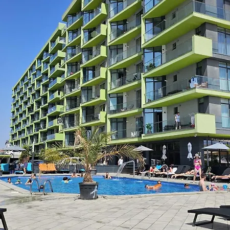 Apartamento Sunrise Beach Pool & Spa Langa Plaja Năvodari